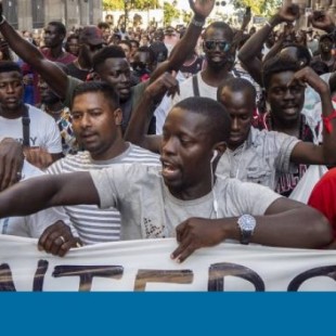 Barcelona: El sindicato de manteros acusa a Colau de traición y la responsabiliza de la operación policial en su contra