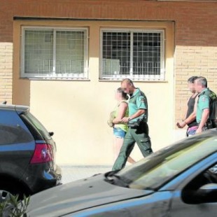 Arrestan al padre por violar a sus 3 hijas y a la madre por consentirlo en Valencia
