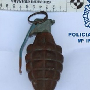 Hallan una granada de la Segunda Guerra Mundial en un paquete enviado a través de Correos