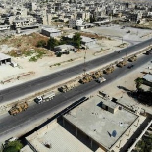 Siria denuncia el envío de un convoy militar turco a una ciudad clave de Idlib