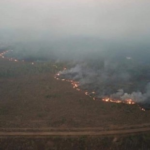 Brasil, incontrolable incendio en Rondonia, que ya afecta a Bolivia y Paraguay