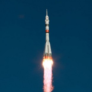 La nave rusa Soyuz con el androide "Fiódor" no logra acoplarse a la Estación Espacial Internacional