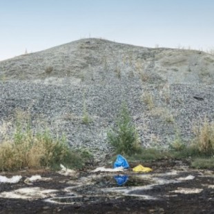 Reciclaje: Así es el vertedero ilegal de Ajalvir: montañas de desechos y cristales