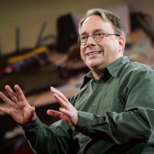 A Linus Torvalds no le preocupa lo que Microsoft está haciendo con Linux: "Estoy bastante feliz"