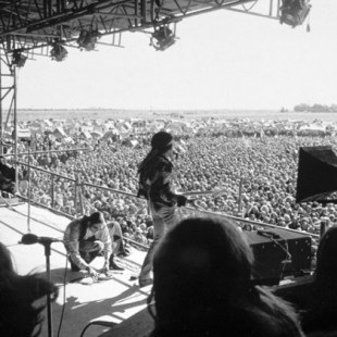 Fotografías de Jimi Hendrix en su último concierto (1970)