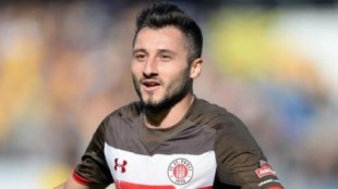 El St. Pauli aparta a un jugador por apoyar la invasión turca en Siria