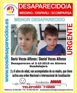 Buscan a dos niños en Guadalajara después de que su madre se los llevara del colegio hace catorce días