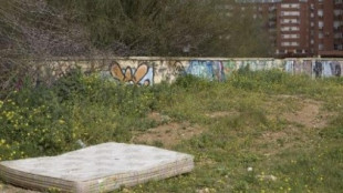 El "misterio" de los 9.000 colchones abandonados en Torrevieja en tres meses