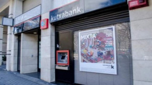 El Tribunal Supremo anula por abusiva una comisión de Kutxabank que cobraba 30 euros por cada descubierto