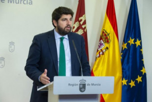 Crisis en el Mar Menor: López Miras pide no buscar responsables políticos porque "no es útil"