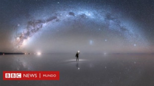 La espectacular imagen de la Vía Láctea captada por el fotógrafo peruano Jheison Huerta que fue distinguida por la NASA