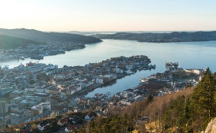 Noruega se ha pasado al coche eléctrico. Y en sus ciudades se respira un aire más limpio que nunca