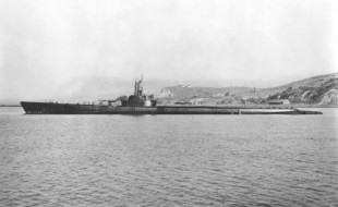 El submarino hundido por su propio torpedo, parte de cuya tripulación pudo escapar desde el fondo marino