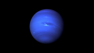 La NASA encuentra las lunas de Neptuno encerradas en 'danza de evasión' (ENG)