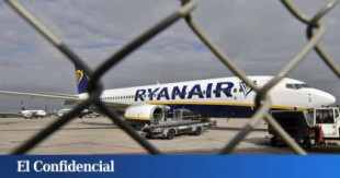 Motín en Ryanair: piloto a la fuga, medio bocata y 24 horas atrapados en Varsovia