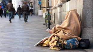 INE: Hay nueve millones de pobres en España
