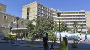 Un mes esperando tratamiento de radioterapia en el Hospital Virgen del Rocío