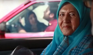Cineasta iraní de 20 años gana premio por cortometraje de 1 minuto con poderoso mensaje