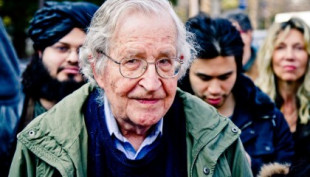 Noam Chomsky: “EE UU es un Estado canalla y el asesinato de Soleimani lo confirma”