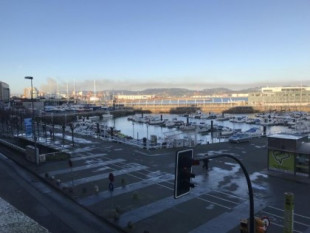 La espectacular boina de contaminación con la que amaneció Gijón