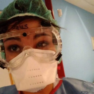 Laura, una joven enfermera con coronavirus: "La gente va al hospital a morir sola"