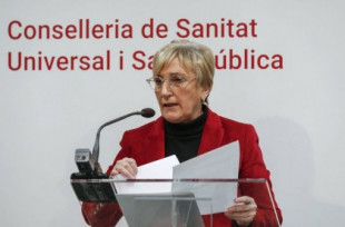Una consejera valenciana indigna a los sanitarios al decir que se han contagiado por viajes y familiares