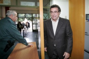 Un importante empresario de Alicante admite que corrompió a dos alcaldes del PP para amañar el plan urbanístico