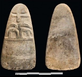 Descubren en el sur de Irán estelas talladas de hace 7.000 años