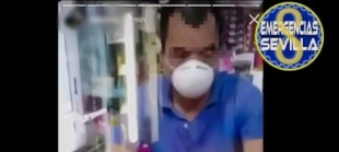 Denuncian a un hombre en Sevilla por vejar al dueño de un bazar chino y subir el vídeo