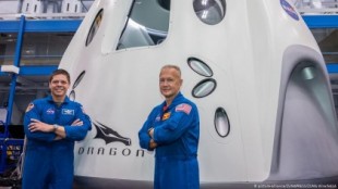 La NASA autoriza el primer vuelo tripulado de SpaceX