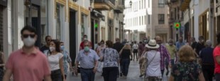 Sanidad registra 182 casos nuevos de coronavirus en las últimas 24 horas, 106 de ellos en Catalunya y Madrid