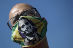 Brasil bate un nuevo récord de muertes en un día y Bolsonaro dice que "es el destino de todo el mundo"