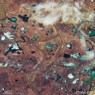El derrame masivo de diesel en un río dentro del círculo polar ártico visto por satélite (ING)