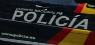 Arrastra a un policía con su coche, huye a 140 kilómetros por hora y protagoniza una peligrosa persecución en Oviedo