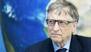 Bill Gates aconseja apagar a Miguel Bosé y volverlo a encender