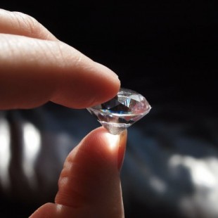 El primer diamante artificial