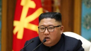 Corea del Norte sube la tensión con su vecino del sur y destruye la oficina de enlace intercoreana de su territorio