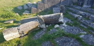 Vándalos destrozan la fuente monumental de la antigua ciudad griega de Apolonia