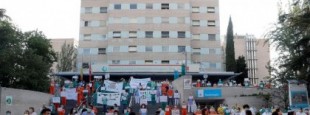 Los MIR denuncian amenazas en algunos hospitales tras anunciar una huelga contra el Gobierno de Ayuso