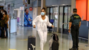 España recibe 100 vuelos europeos este domingo mientras Reino Unido, Italia y Alemania no logran contener al virus
