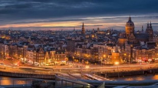 Una empresa de Pontevedra renovará un tercio de la iluminación de toda Ámsterdam