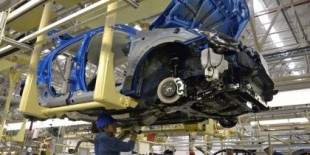 Compañías automovilísticas japonesas triplican el sueldo de sus empleados mexicanos en lugar de trasladarse a EEUU [EN]