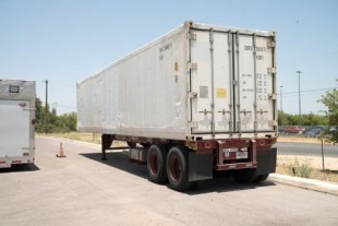 Arizona y Texas movilizan camiones refrigerados para almacenar los cuerpos de los fallecidos por la Covid-19