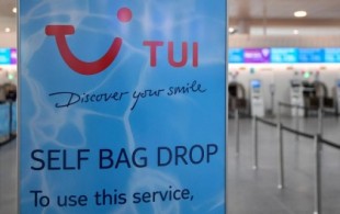 TUI Cancela todos los vuelos con España [ENG]