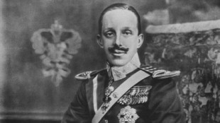 Del lujo a la decadencia: así fue la vida en el exilio de Alfonso XIII, abuelo de Juan Carlos