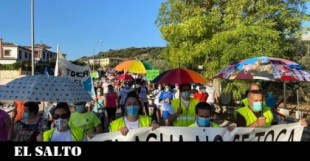 Las luchas contra las plantas embotelladoras en Andalucía reavivan el debate sobre el agua como bien común