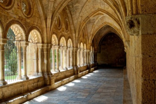 ¿Por qué el patrimonio histórico de Francia y Portugal es propiedad de sus ciudadanos y en España, de la Iglesia?
