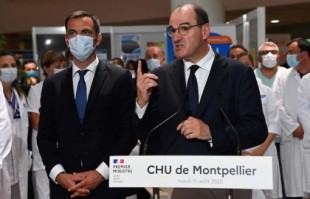 El Gobierno francés empieza a asumir que muchos contagios se están produciendo en el trabajo