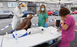 Los contagios de coronavirus en Galicia no paran de crecer: 105 casos más en 24 horas
