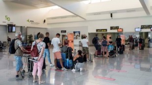 Golpe definitivo a la temporada turista de Baleares con la repatriación de alemanes